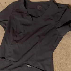 I’m selling a nurse scrub (top). It’s only been worn 3 times